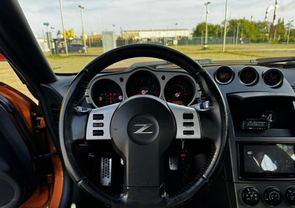 Nissan 350 Z cena 68000 przebieg: 197596, rok produkcji 2003 z Gdańsk małe 379